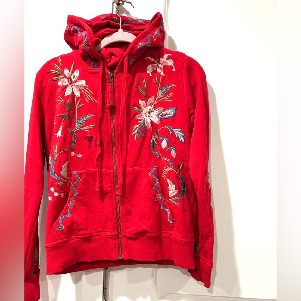 AMARYLLA ZIP UP HOODIE Small